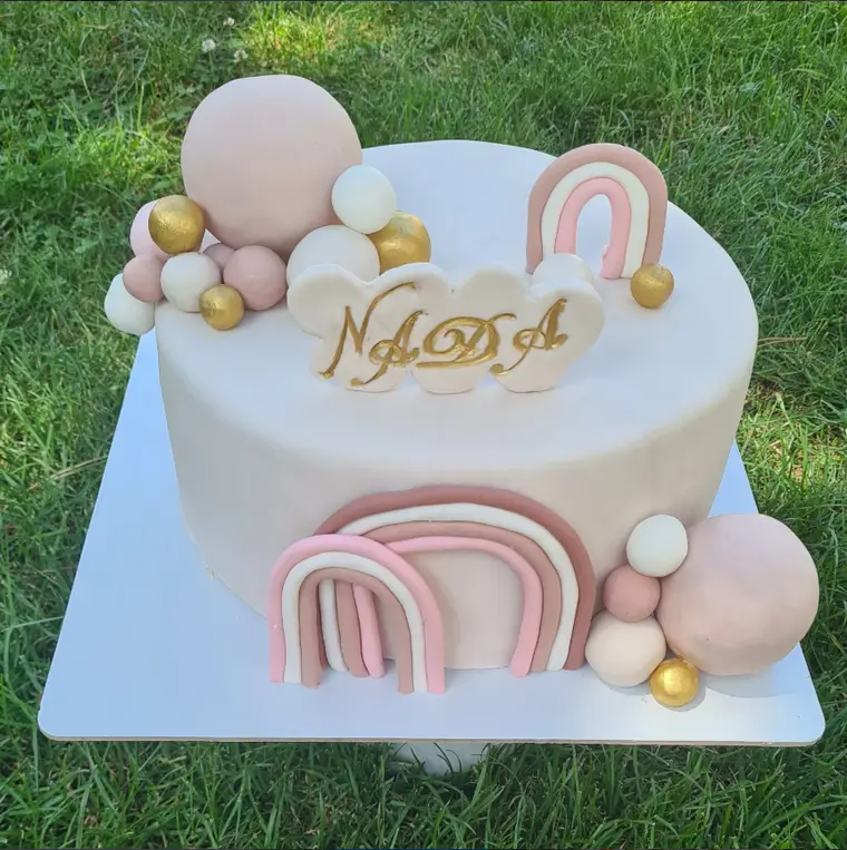 Torta sa dugom i balonima — Najda